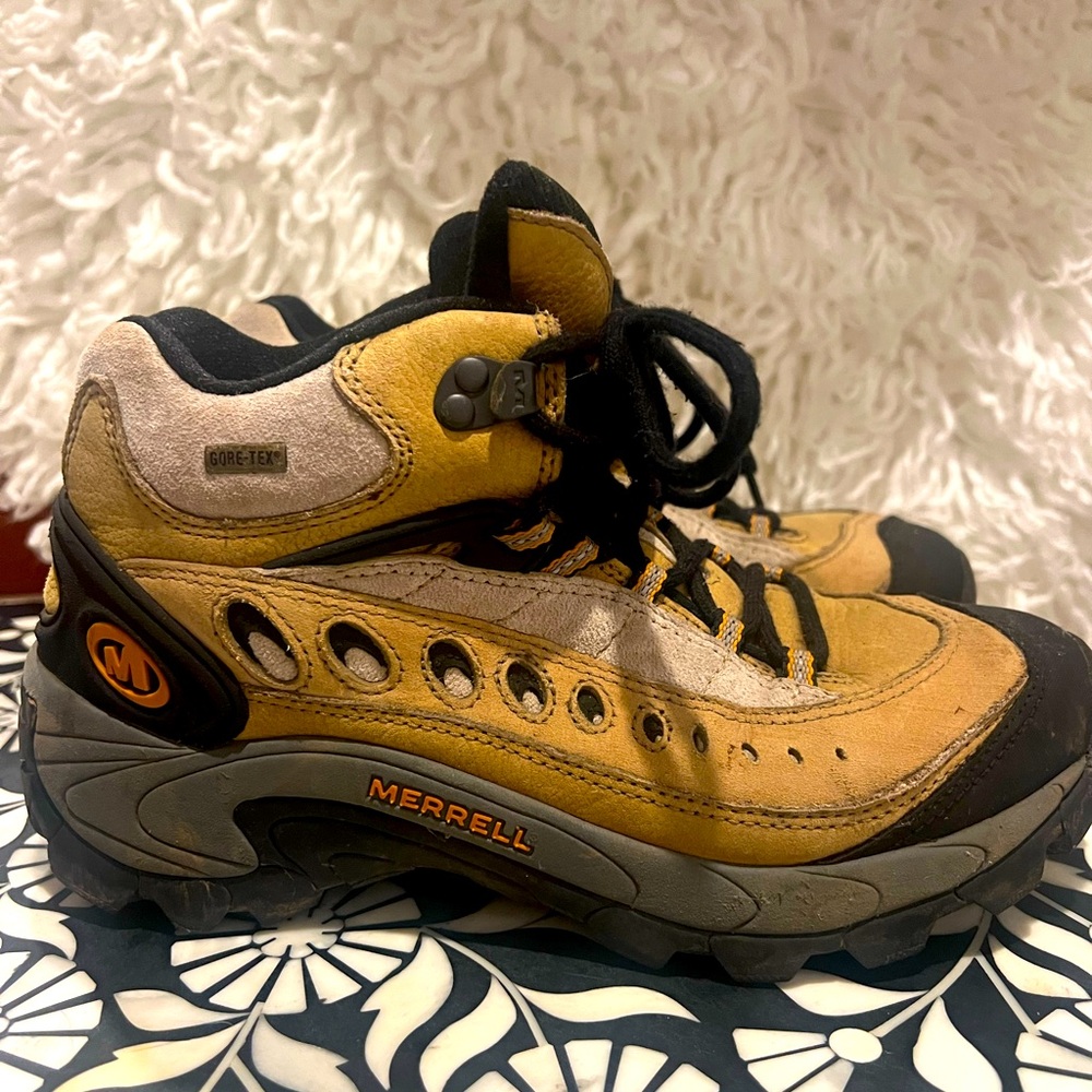 Merrell Brown and Black Outdoor Footwear